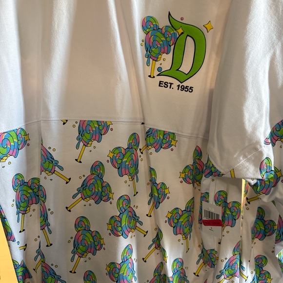 Disney White and Green Long Sleeve Kids Tee - Picture 2 of 5